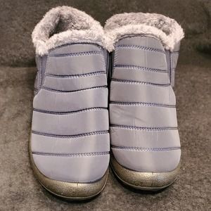 Go Lightweight Faux Fur Lined Ankle Waterproof short Slip on Boots size 42